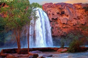Picturesque Havasu Falls in Arizona - best nature places to visit