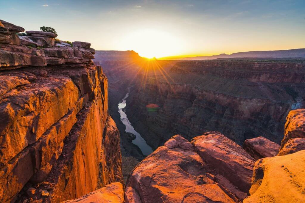 Family Road Trip - Plan the Perfect Grand Canyon Family Trip