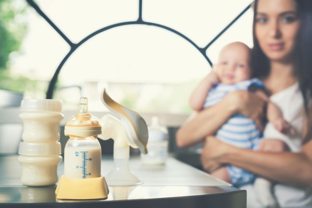 Family Road Trip - How To Travel With Breast Milk By Car