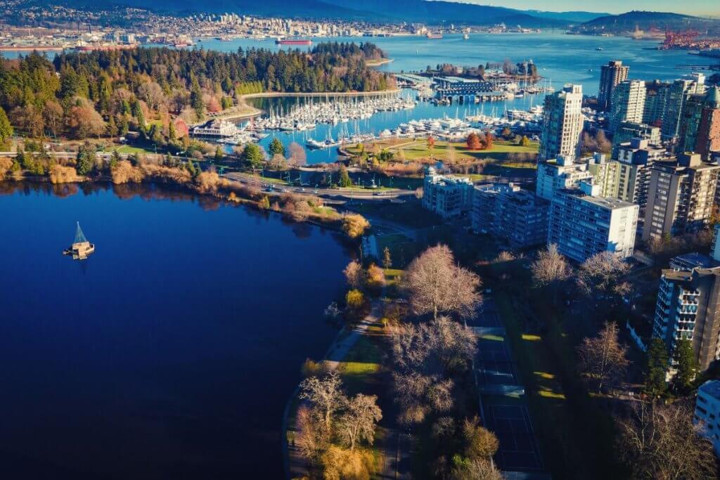 Family Road Trip - Drive from Seattle to Vancouver