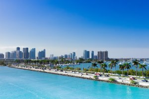 winter clear blue sky day overlooking a road into miami